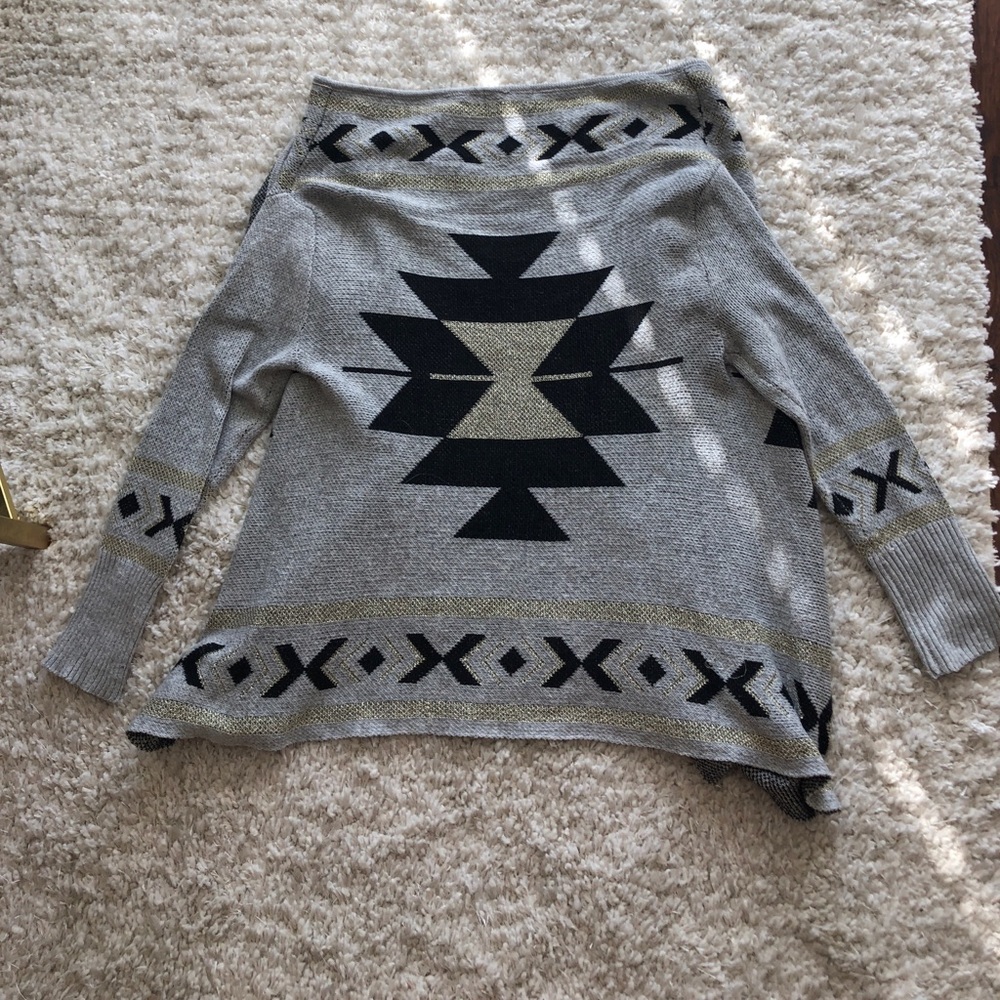 Aztec Cardigan / Shaw - Picture 3 of 3